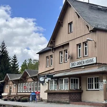 Apartment Im Historischen Bahnhof, Drei Annen Hohne, Cleaning Included