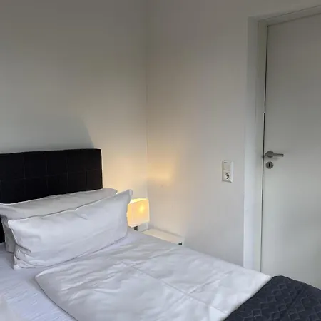 Im Historischen Bahnhof, Drei Annen Hohne, Cleaning Included Apartment *